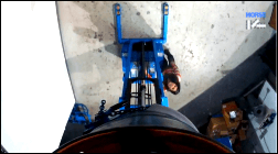 Walkie Drum Handler from the Perspective of the Drum