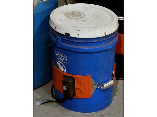 Band Heaters / Bucket Warmers for a Plastic Pail
